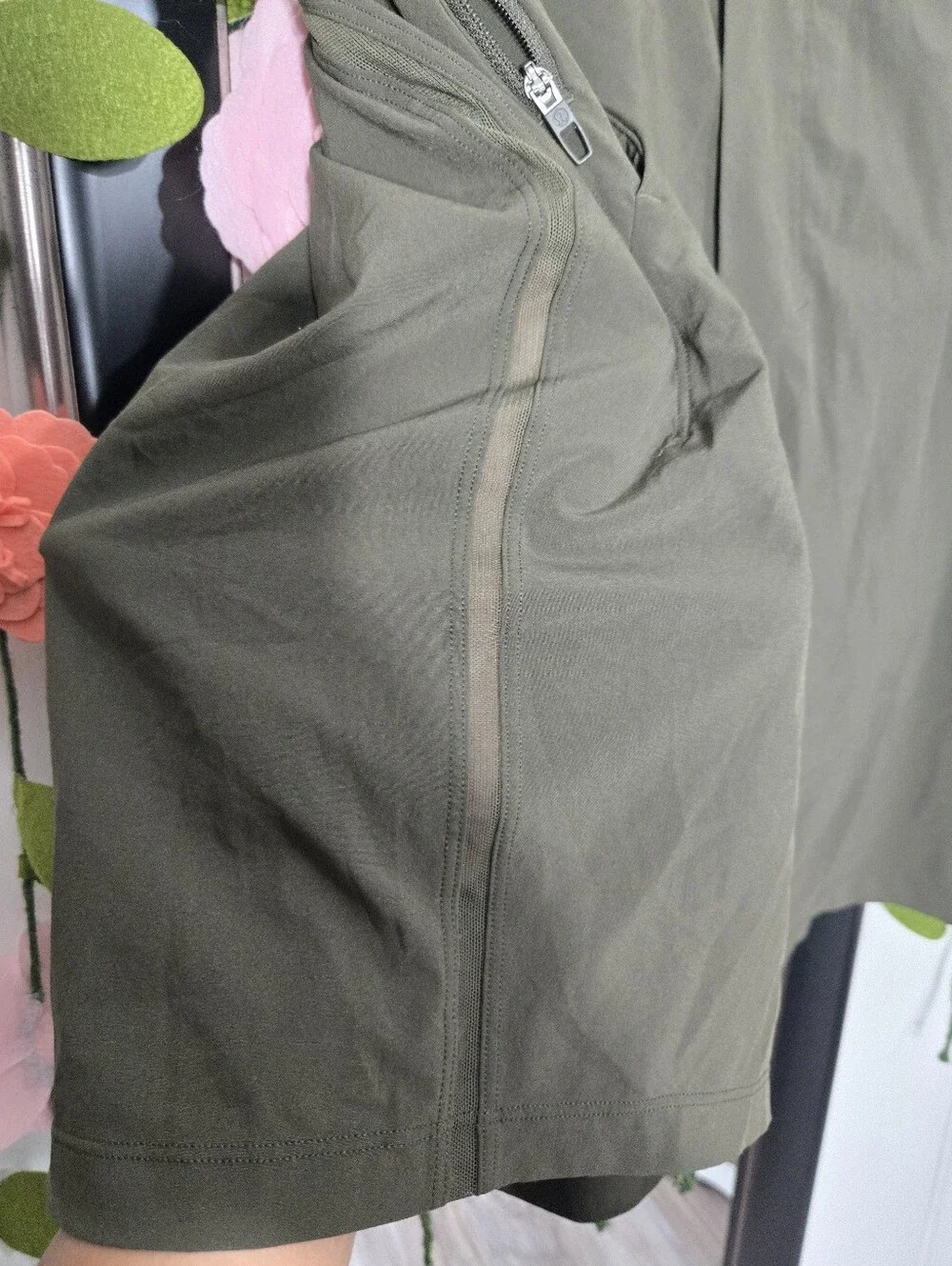Lululemon Pace Breaker Men's Green Sz M Running Shorts Lined